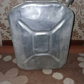 Канистра для воды 20л.алюминев