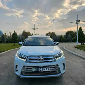 Toyota Highlander 2017