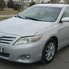 Toyota Camry 2010