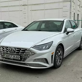 Hyundai Sonata 2021