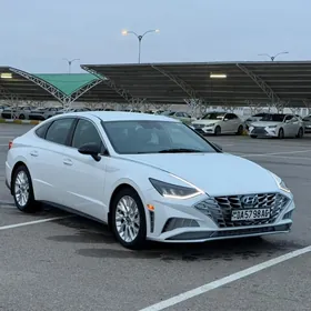 Hyundai Sonata 2021