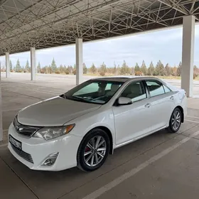 Toyota Camry 2013