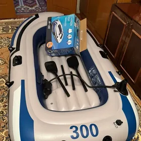 лодка новая