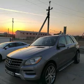 Mercedes-Benz ML350 2012