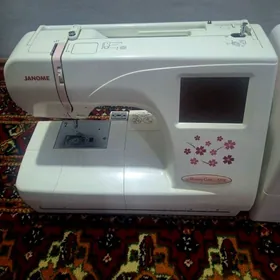 kompýuter bir inne tikin masyn