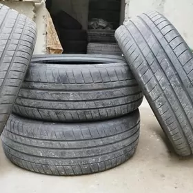 235 55 20 TEKER komplekt tigir