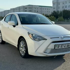Toyota Yaris 2018
