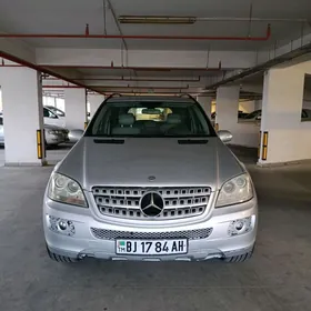 Mercedes-Benz ML350 2006