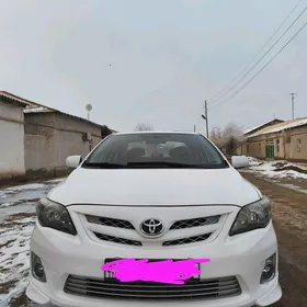 Toyota Corolla 2012