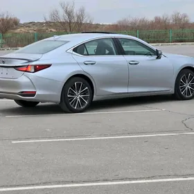 Lexus ES 250 2023