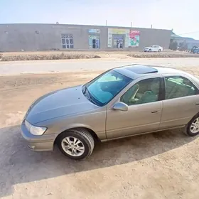 Toyota Camry 1997