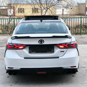 Toyota Camry 2022