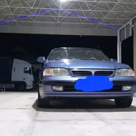 Toyota Carina 1996