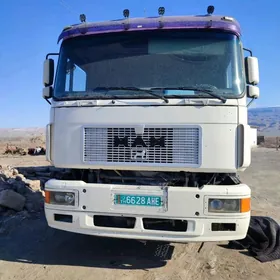 Man L2000 1995