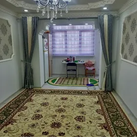 Мира Гражданская