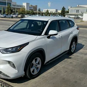 Toyota Highlander 2020