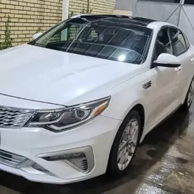 Kia Optima 2020