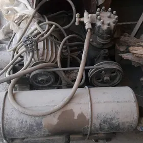 Компрессор воздушный 3ёх фазны