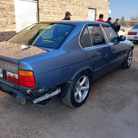 BMW 520 1989