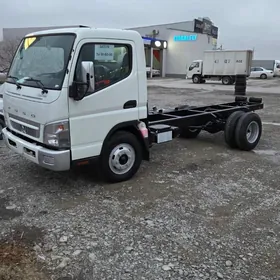 Mitsubishi Canter 2025