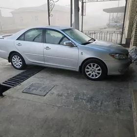 Toyota Camry 2005