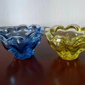 ВАЗА ИЗ ЧЕШСКОГО СТЕКЛА