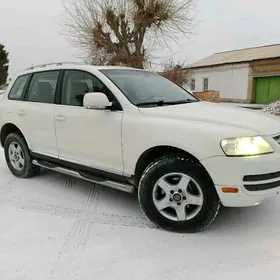 Volkswagen Touareg 2004