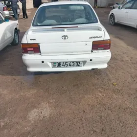 Toyota Corolla 1992