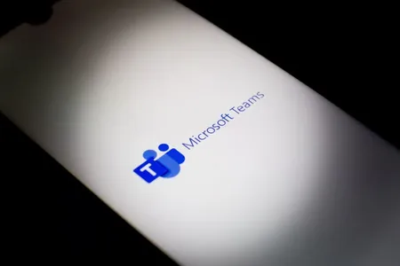 Власти Франции запретят госслужащим использовать Google Meet и Zoom