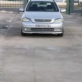 Opel Astra 2001
