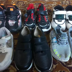 krasovki makasiny botinki