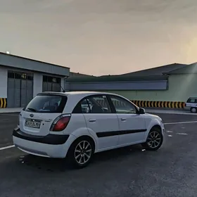 Kia Rio5 2006