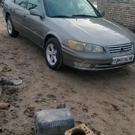 Toyota Camry 1997