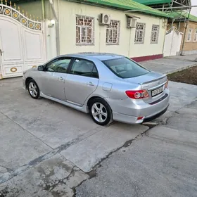 Toyota Corolla 2011