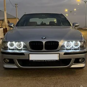 BMW E39 2002
