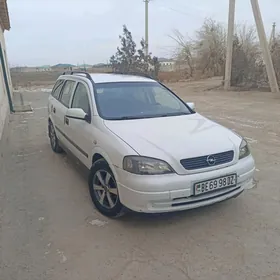 Opel Astra 2000