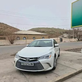 Toyota Camry 2016