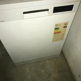 Посудомоечная машинка