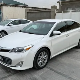 Toyota Avalon 2013
