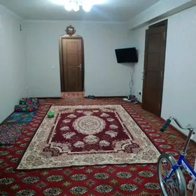 9 МКР 4 КОМ 1 ЭТ ДВА ВЫХОДА