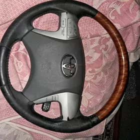 Karolla Okuz madeller