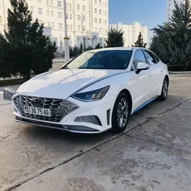 Hyundai Sonata 2021