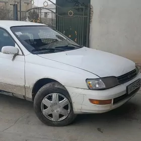 Toyota Corona 1992