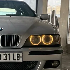 BMW E39 2002