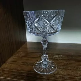 хрустальная ваза