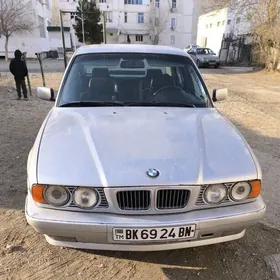 BMW 525 1992