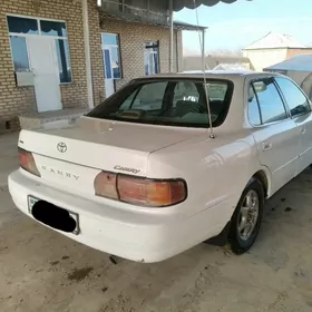 Toyota Camry 1993