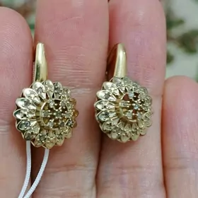 gyzyl Gulakhalka BRILLIANT