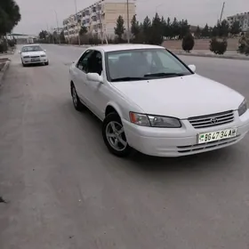 Toyota Camry 1998