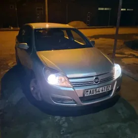 Opel Astra 2005